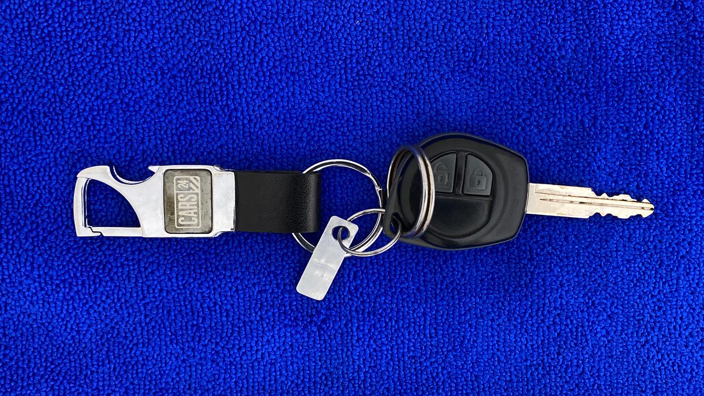 2019 Maruti Alto VXI, Petrol, Manual, 41,402 km, Key Close Up