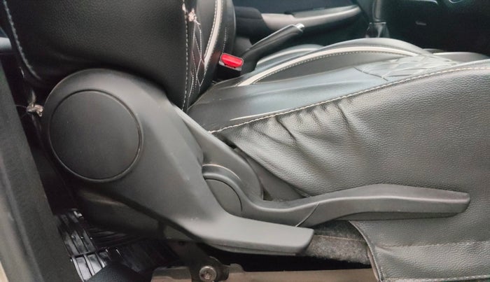 2020 Maruti Baleno ZETA PETROL 1.2, Petrol, Manual, 72,509 km, Driver Side Adjustment Panel