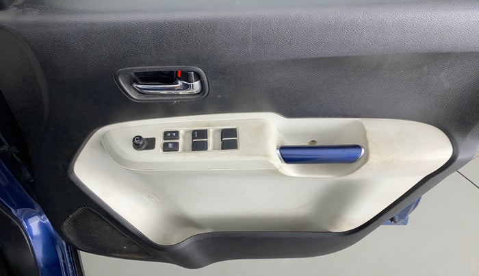 2020 Maruti IGNIS DELTA 1.2, Petrol, Manual, 28,425 km, Driver Side Door Panels Control