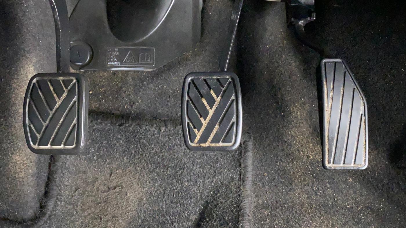 2020 Maruti IGNIS DELTA 1.2, Petrol, Manual, 28,425 km, Pedals