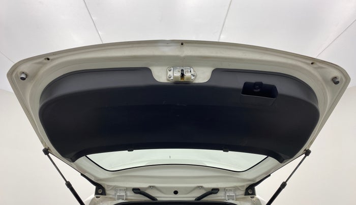 2015 Maruti Ritz VXI, Petrol, Manual, 40,818 km, Boot Door Open