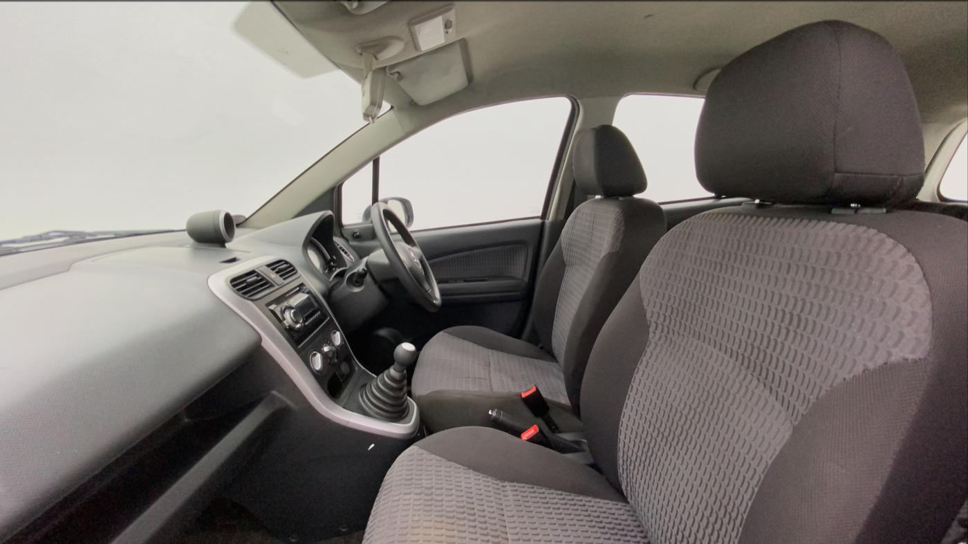 2015 Maruti Ritz VXI, Petrol, Manual, 40,818 km, Right Side Front Door Cabin