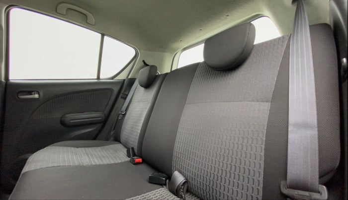 2015 Maruti Ritz VXI, Petrol, Manual, 40,818 km, Right Side Rear Door Cabin