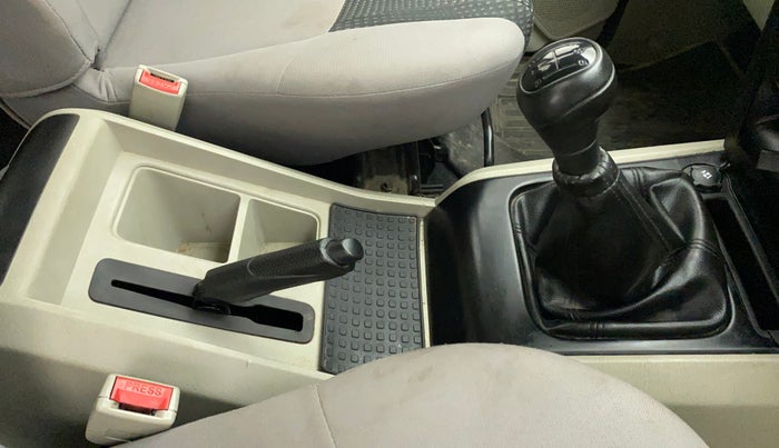 2019 Mahindra Scorpio S5, Diesel, Manual, 58,503 km, Gear Lever