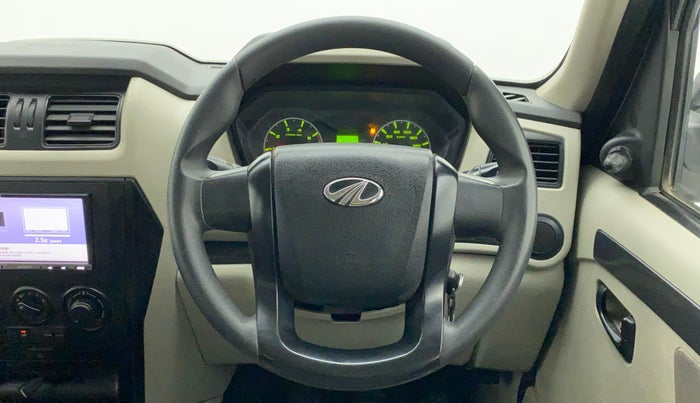 2019 Mahindra Scorpio S5, Diesel, Manual, 58,503 km, Steering Wheel Close Up