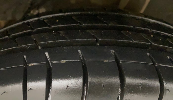 2018 Datsun Redi Go T (O), Petrol, Manual, 67,139 km, Left Rear Tyre Tread