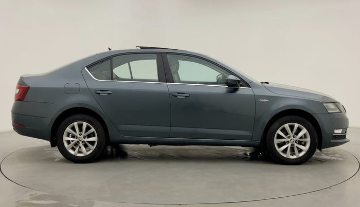 2018 Skoda Octavia LK 1.8 TSI AT, Petrol, Automatic, 90,553 km, Right Side View