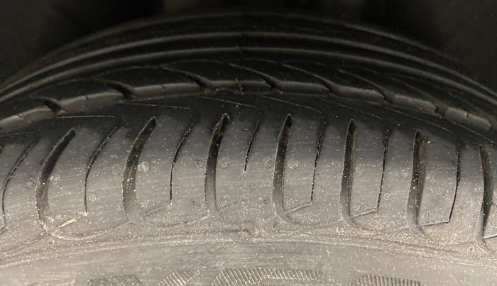 2018 Skoda Octavia LK 1.8 TSI AT, Petrol, Automatic, 90,553 km, Right Rear Tyre Tread