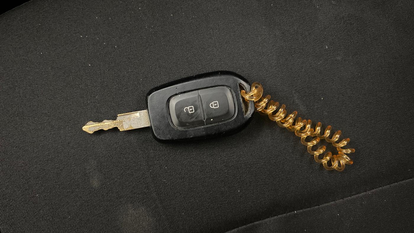 2017 Renault Kwid RXT 1.0, Petrol, Manual, 27,198 km, Key Close Up