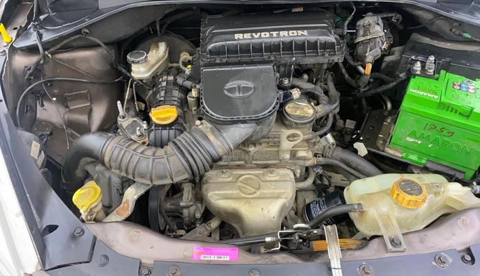 2018 Tata Tiago XT PETROL, Petrol, Manual, 51,732 km, Engine View - Right
