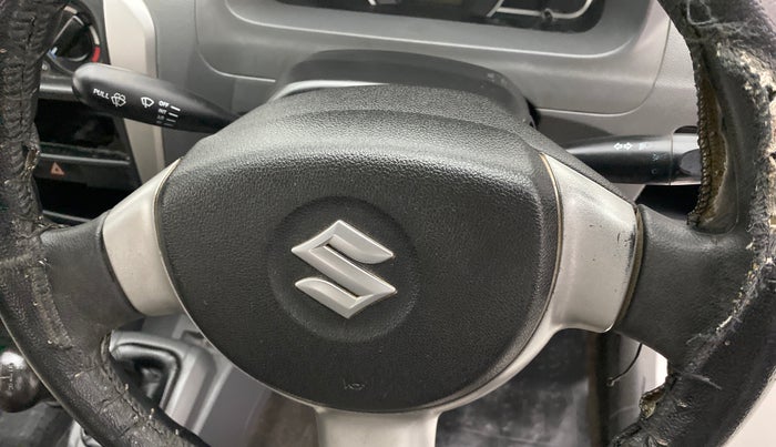 2015 Maruti Alto 800 LXI, Petrol, Manual, 31,126 km, Steering wheel - Horn pad has minor damage
