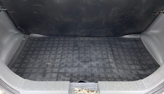 2015 Maruti Alto 800 LXI, Petrol, Manual, 31,126 km, Boot Inside
