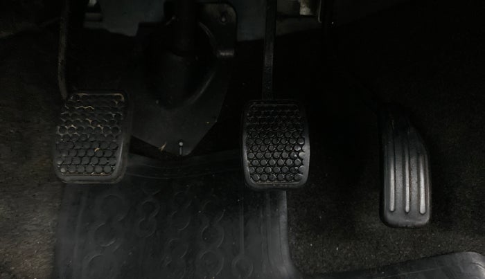 2015 Maruti Alto 800 LXI, Petrol, Manual, 31,126 km, Pedals