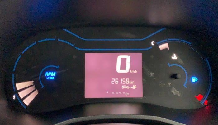 2021 Renault Kwid RXT 1.0 (O), Petrol, Manual, 26,121 km, Odometer Image