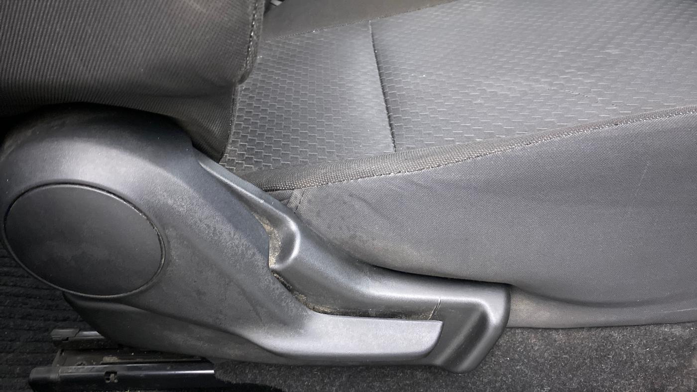 2020 Maruti Baleno SIGMA 1.2 K12, Petrol, Manual, Driver Side Adjustment Panel