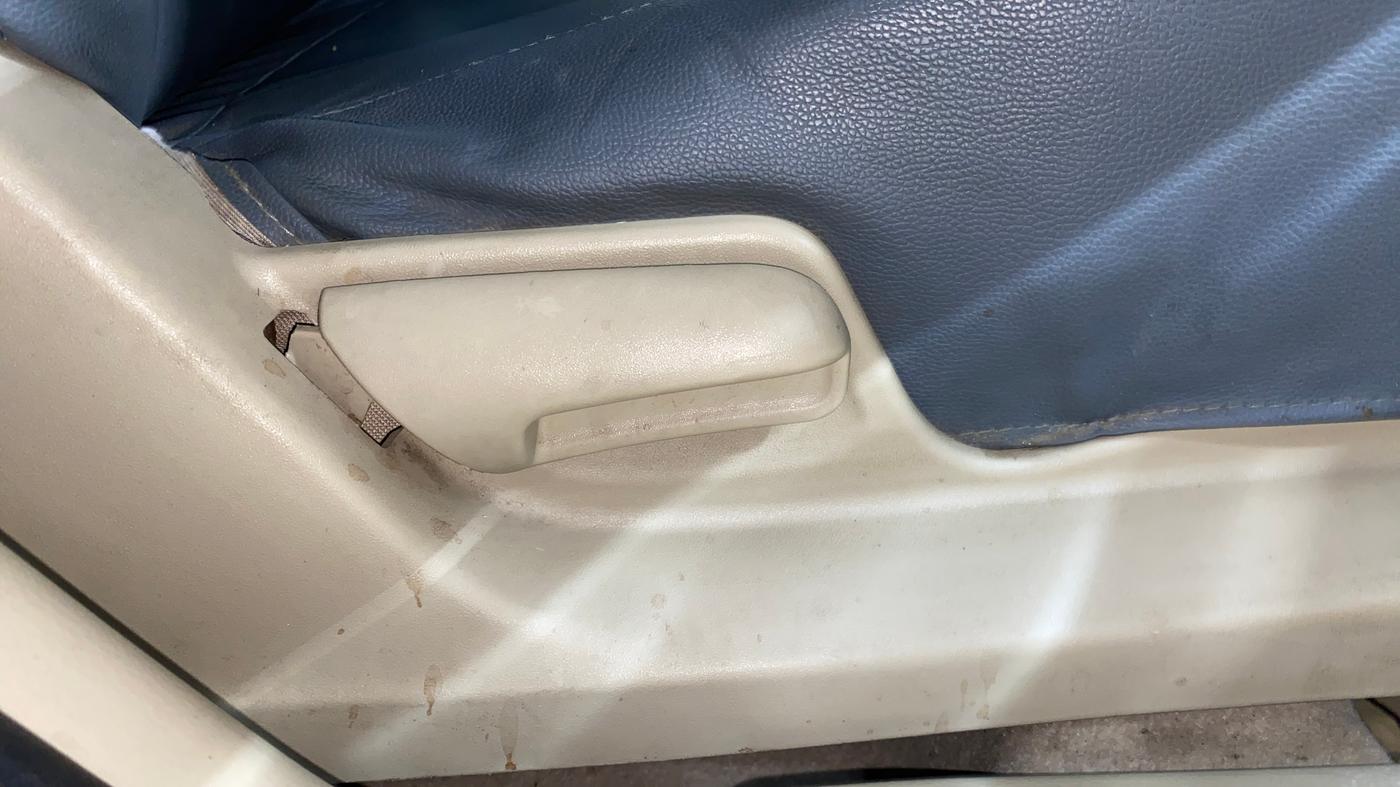 2013 Maruti Swift Dzire VXI, Petrol, Manual, 50,679 km, Driver Side Adjustment Panel