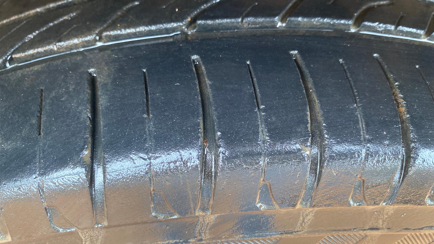 2018 Toyota YARIS V MT, Petrol, Manual, 69,284 km, Right Front Tyre Tread