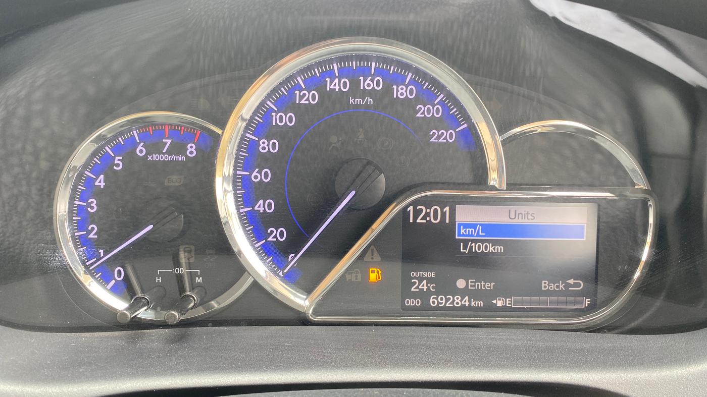 2018 Toyota YARIS V MT, Petrol, Manual, 69,284 km, Odometer Image