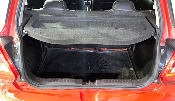 2020 Maruti Swift VXI AMT, Petrol, Automatic, 86,934 km, Boot Inside
