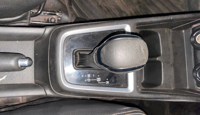 2020 Maruti Swift VXI AMT, Petrol, Automatic, 86,934 km, Gear Lever