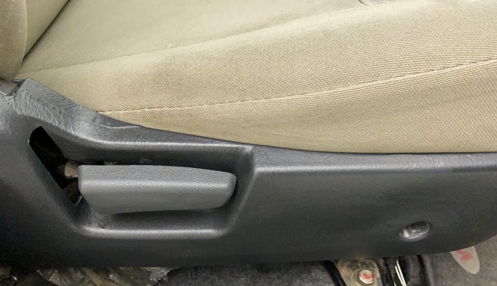 2015 Maruti Alto K10 VXI (O), Petrol, Manual, 30,551 km, Driver Side Adjustment Panel