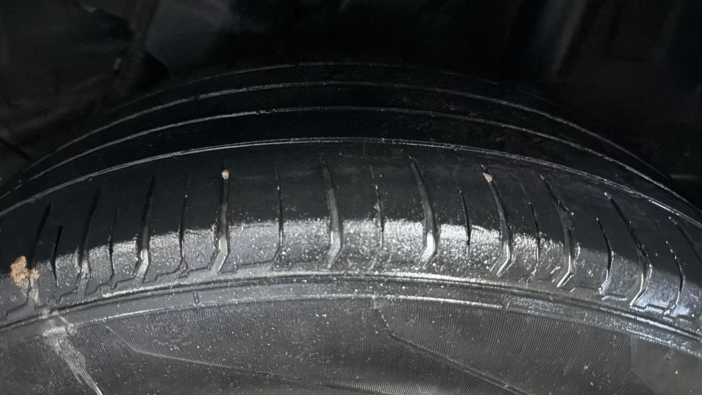 2021 Hyundai VENUE SX 1.0 TURBO, Petrol, Manual, 52,401 km, Left Rear Tyre Tread