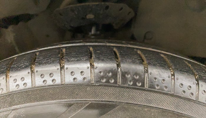 2014 Honda City 1.5L I-VTEC E MT, Petrol, Manual, 61,682 km, Right Front Tyre Tread