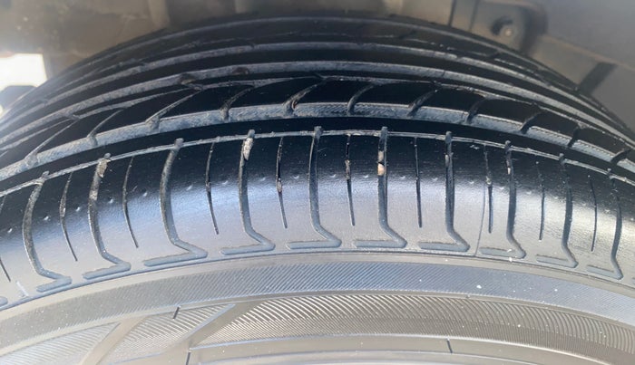 2022 Tata TIGOR XZ PLUS CNG, CNG, Manual, 73,529 km, Right Rear Tyre Tread