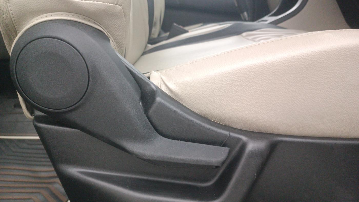 2023 Maruti New Wagon-R ZXI PLUS 1.2 AMT, Petrol, Automatic, 6,493 km, Driver Side Adjustment Panel