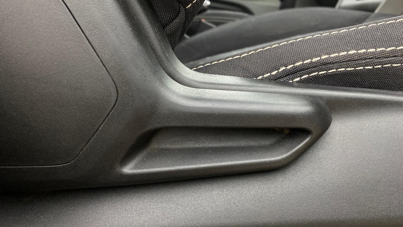 2021 Tata Tiago XT PETROL, Petrol, Manual, 41,667 km, Driver Side Adjustment Panel