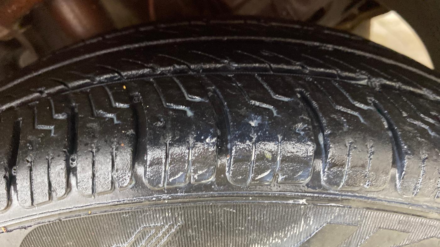 2021 Tata Tiago XT PETROL, Petrol, Manual, 41,667 km, Right Front Tyre Tread
