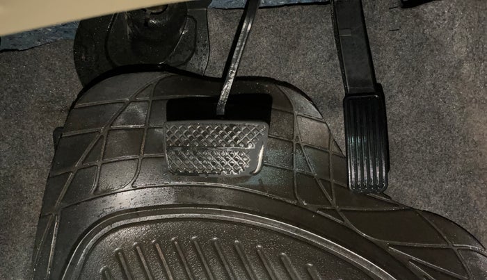 2021 Honda Amaze 1.2L I-VTEC VX CVT, CNG, Automatic, 95,212 km, Pedals