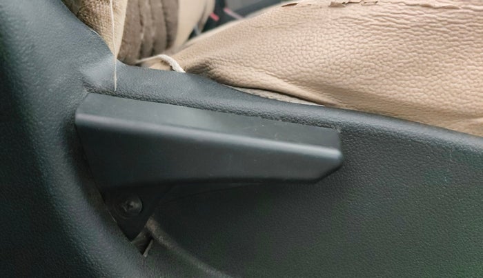 2016 Tata Tiago XT PETROL, Petrol, Manual, 92,082 km, Driver Side Adjustment Panel