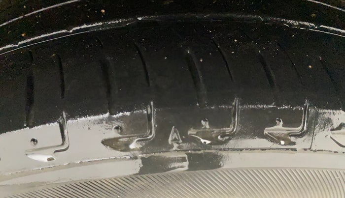 2021 Honda City 1.5L I-VTEC ZX CVT, Petrol, Automatic, 32,510 km, Left Rear Tyre Tread