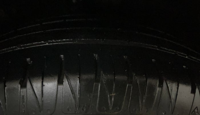 2023 KIA SONET 	 HTX 1.0 TURBO DCT, Petrol, Automatic, 27,463 km, Right Front Tyre Tread