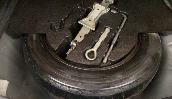 2018 Honda WR-V 1.5L I-DTEC VX MT, Diesel, Manual, 1,34,614 km, Spare Tyre