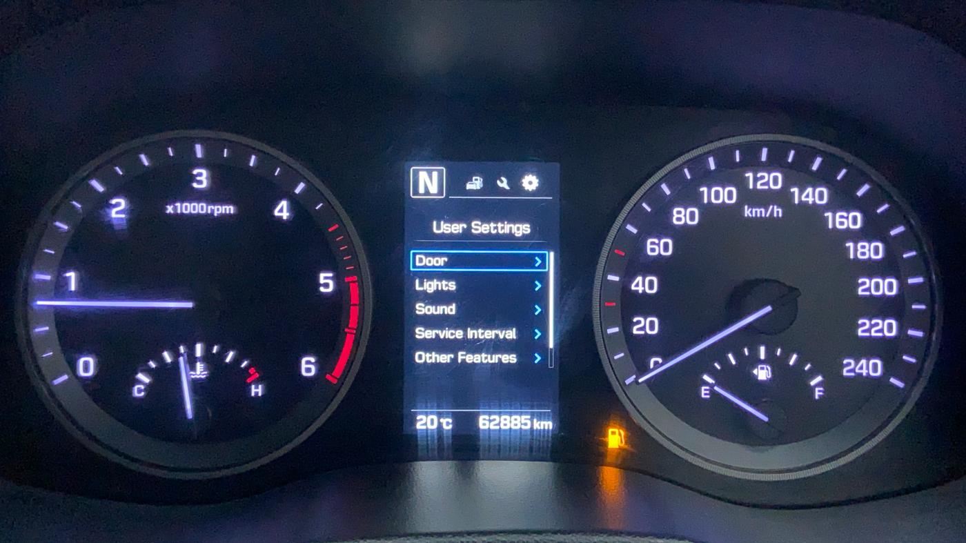 2016 Hyundai Tucson 2WD AT GLS DIESEL, Diesel, Automatic, 63,547 km, Odometer Image