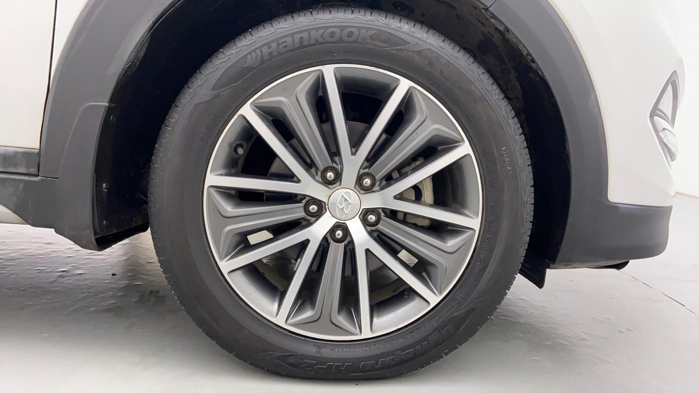 2016 Hyundai Tucson 2WD AT GLS DIESEL, Diesel, Automatic, 63,547 km, Right Front Wheel