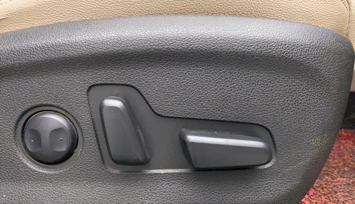 2016 Hyundai Tucson 2WD AT GLS DIESEL, Diesel, Automatic, 63,547 km, Electrically Adjustable Driver's Seat