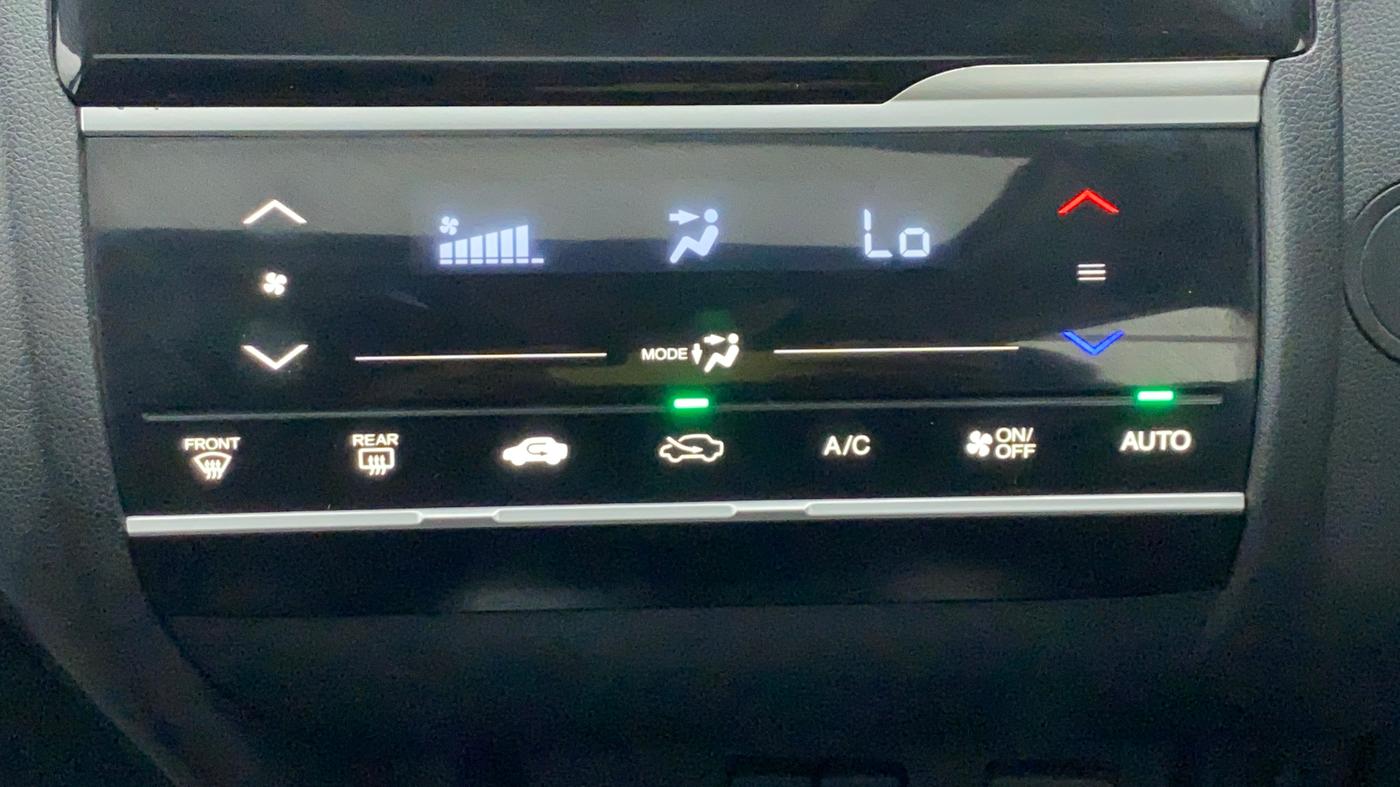 2018 Honda WR-V 1.2 i-VTEC VX MT, Petrol, Manual, 56,325 km, Automatic Climate Control