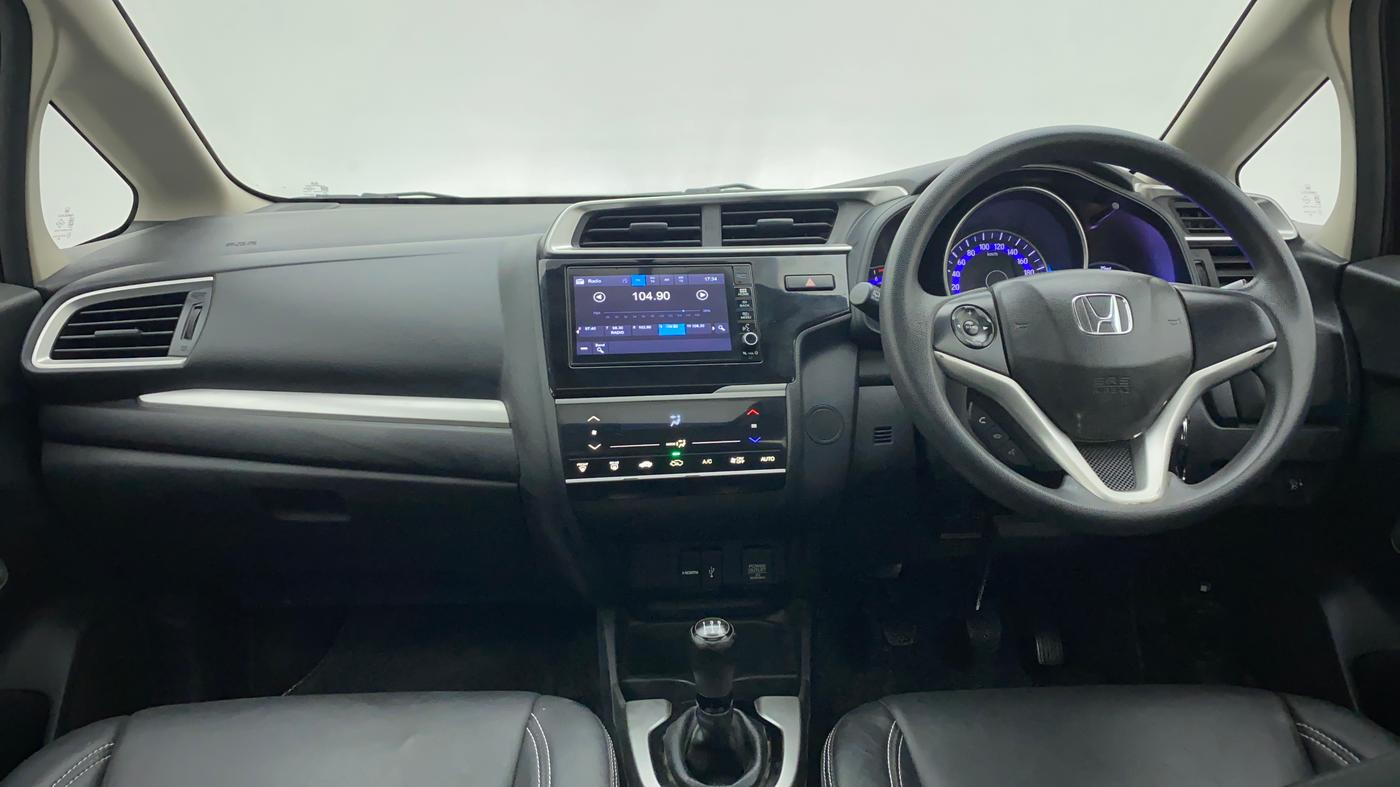 2018 Honda WR-V 1.2 i-VTEC VX MT, Petrol, Manual, 56,325 km, Dashboard