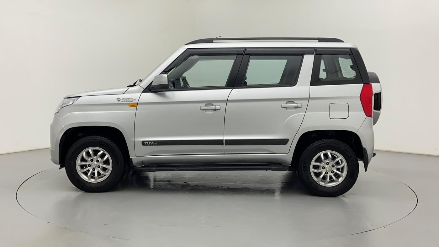 2017 Mahindra TUV300 T8, Diesel, Manual, 19,065 km, Left Side