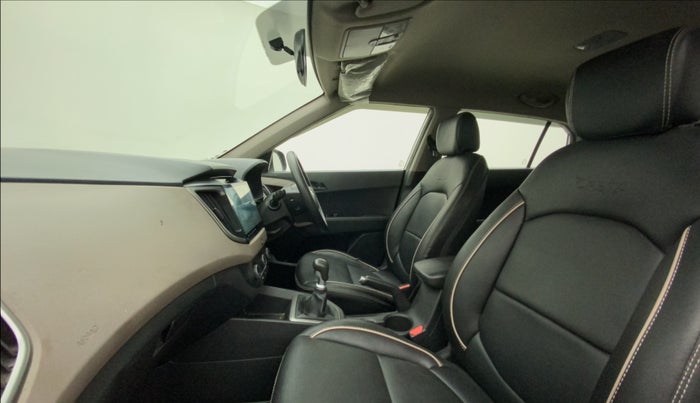 2017 Hyundai Creta E PLUS 1.6 PETROL, Petrol, Manual, 41,007 km, Right Side Front Door Cabin