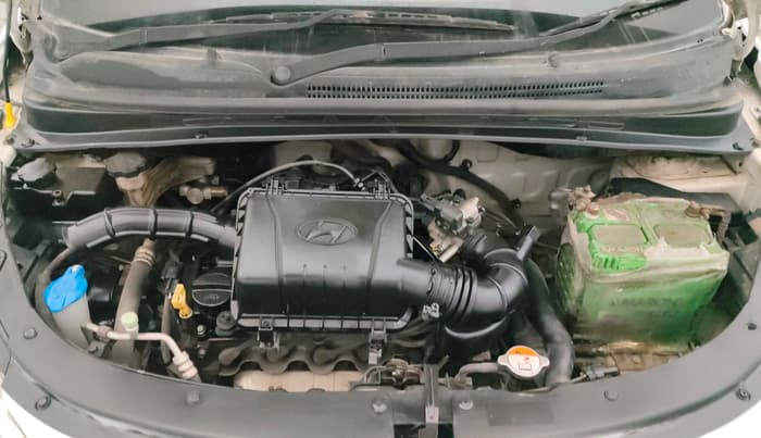 2014 Hyundai i10 SPORTZ 1.1, Petrol, Manual, 78,514 km, Engine View