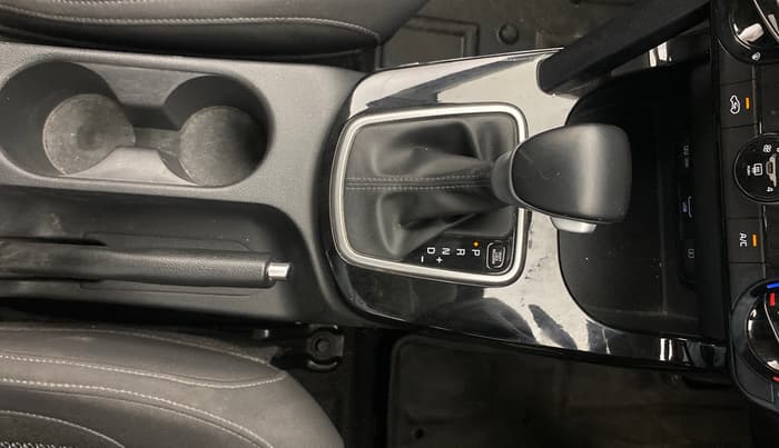 2022 KIA SELTOS HTK PLUS AT 1.5 DIESEL, Diesel, Automatic, 44,485 km, Gear Lever