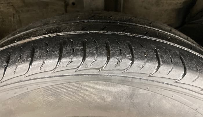 2022 KIA SELTOS HTK PLUS AT 1.5 DIESEL, Diesel, Automatic, 44,485 km, Right Front Tyre Tread