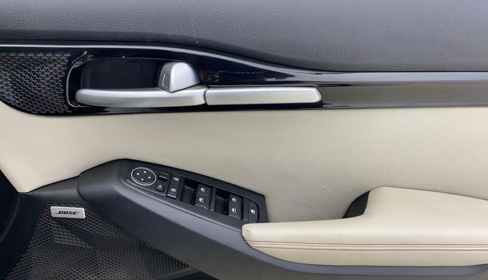 2019 KIA SELTOS GTX PLUS DCT 1.4 PETROL, Petrol, Automatic, 25,810 km, Driver Side Door Panels Control
