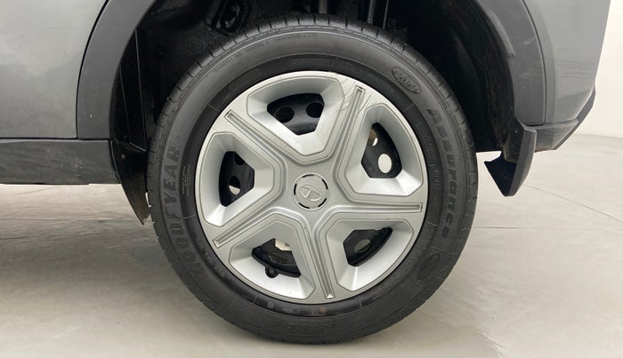 2022 Tata NEXON XM SUNROOF PETROL, Petrol, Manual, 6,646 km, Left Rear Wheel