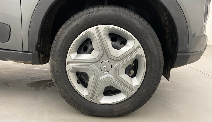 2022 Tata NEXON XM SUNROOF PETROL, Petrol, Manual, 6,646 km, Right Front Wheel