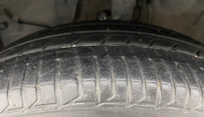 2020 Honda Jazz 1.2L I-VTEC ZX CVT, Petrol, Automatic, 30,385 km, Left Front Tyre Tread